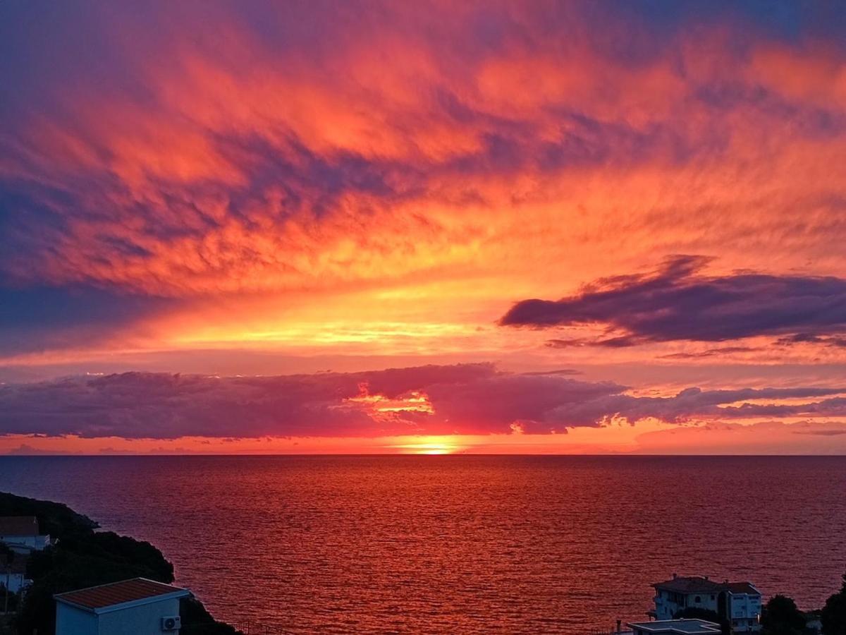 Carefree Apartments Ulcinj Luaran gambar