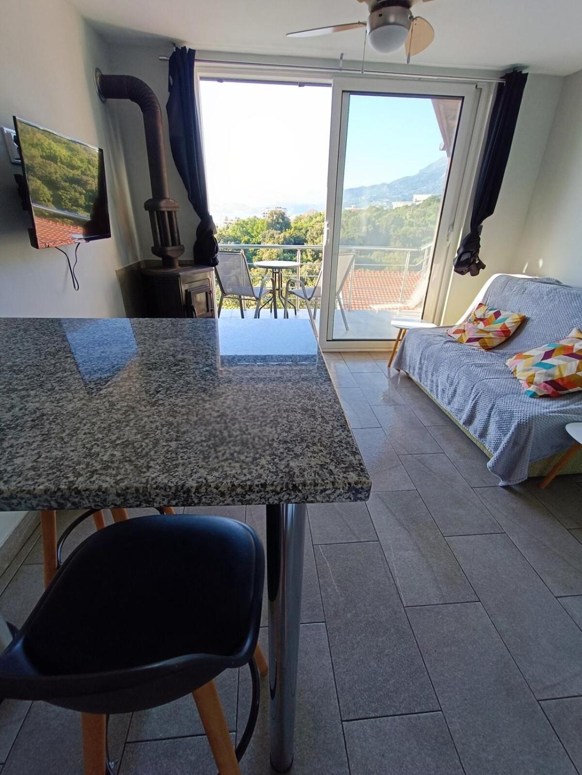 Carefree Apartments Ulcinj Luaran gambar